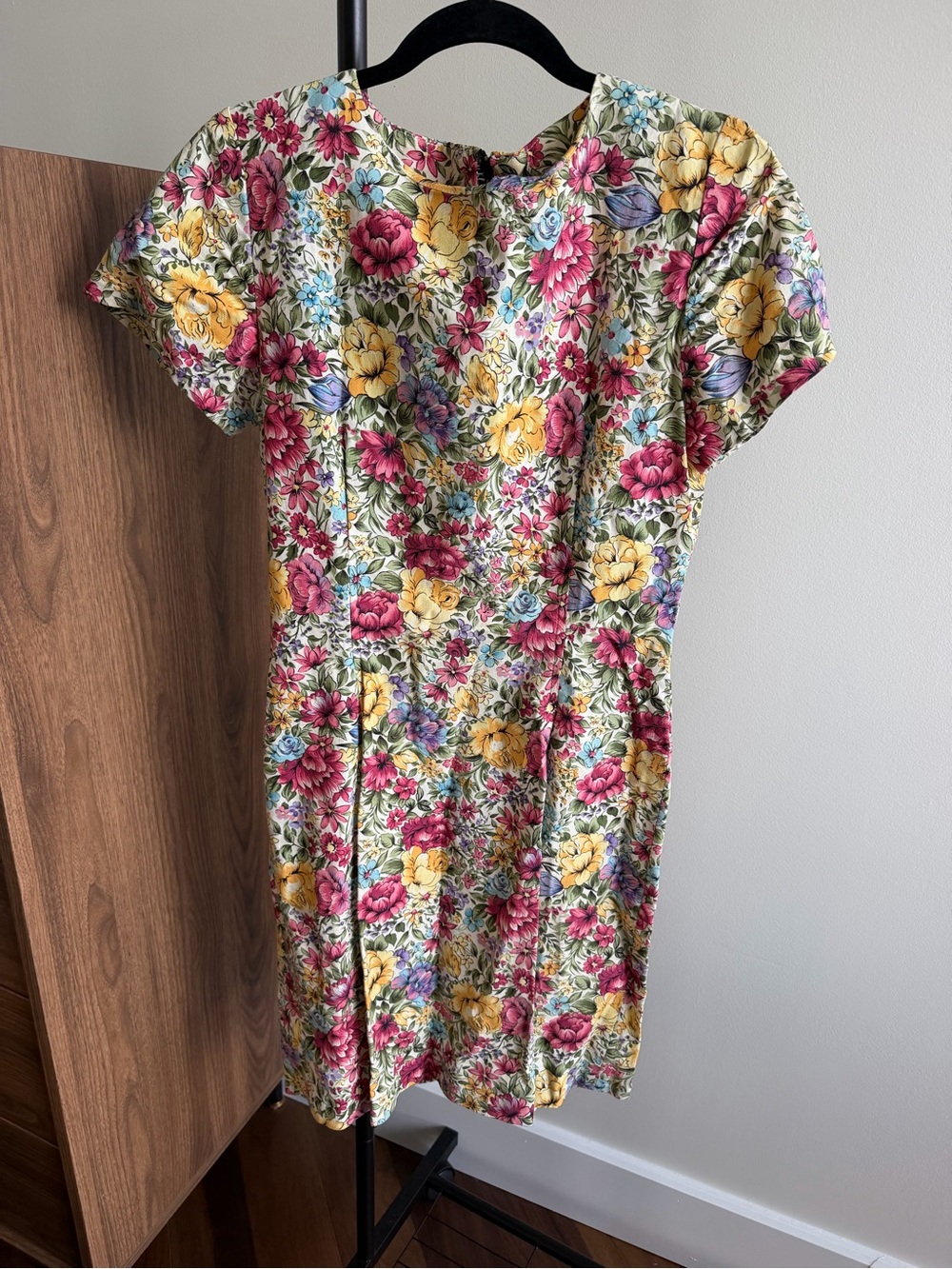 Vintage Handmade Floral Cotton Short Sleeve Midi Dress Size S / 4 yellow red